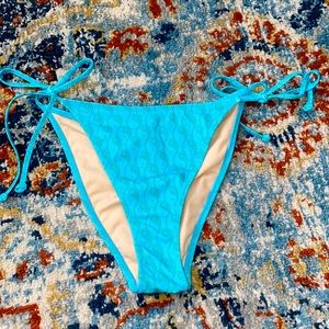 PacSun bikini bottom! Size s. NEVER WORN!